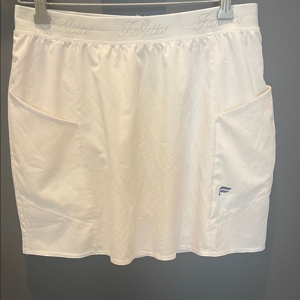 Fabletics Ivory Athletic‎ Golf Skort Skirt Medium